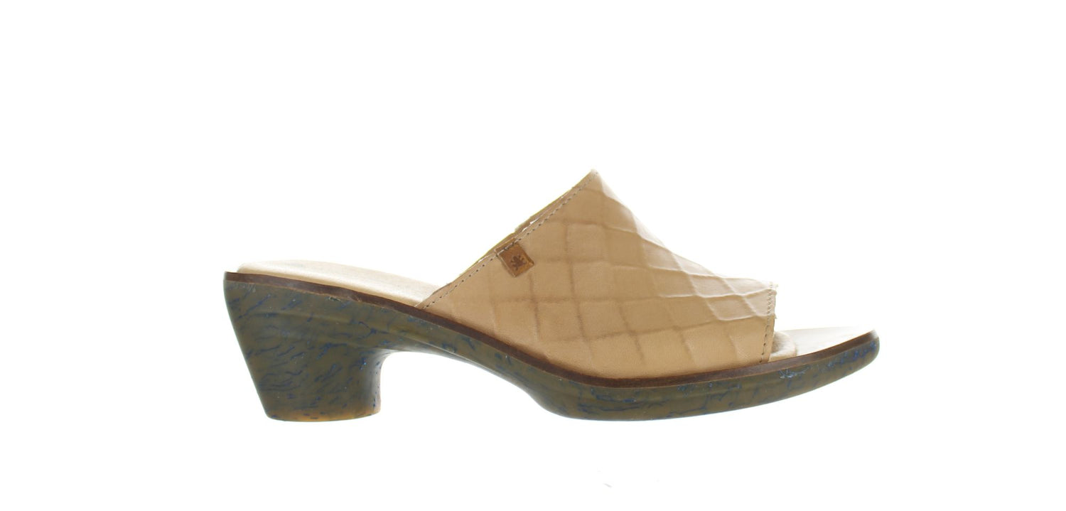 El Naturalista Beige Womens Slide Sz