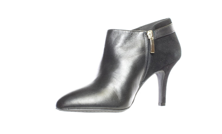 Essex Lane Black Womens Bootie Sz 9