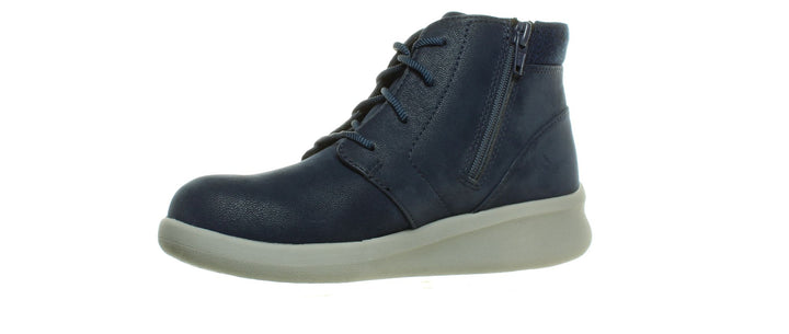 Clarks Blue/Navy Womens Chukka Sz 5