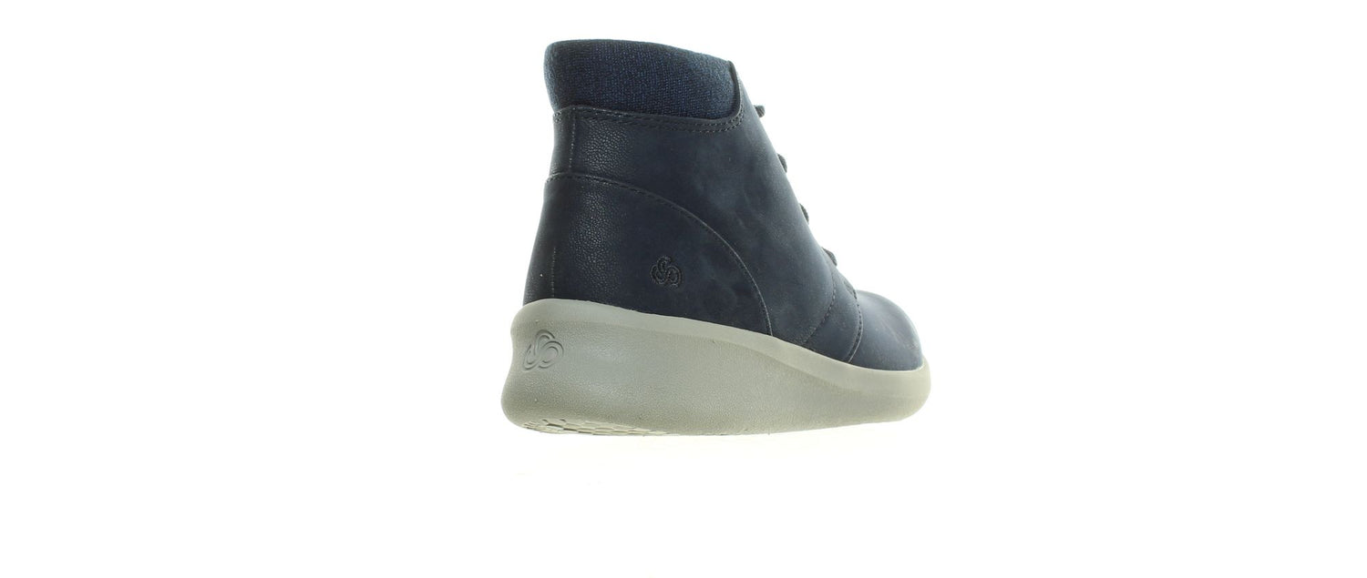 Clarks Blue/Navy Womens Chukka Sz 5