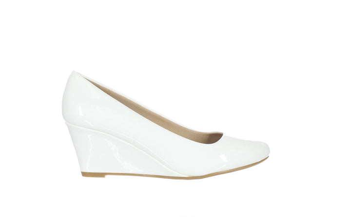 Forever White Womens Pumps Sz 7.5