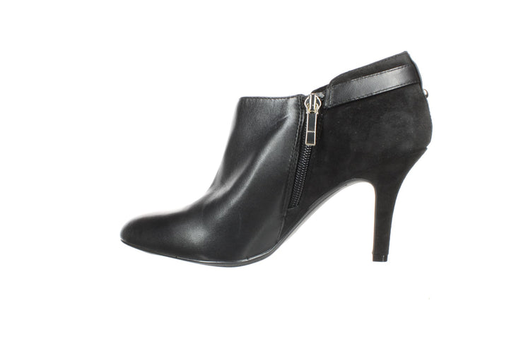 Essex Lane Black Womens Bootie Sz 8