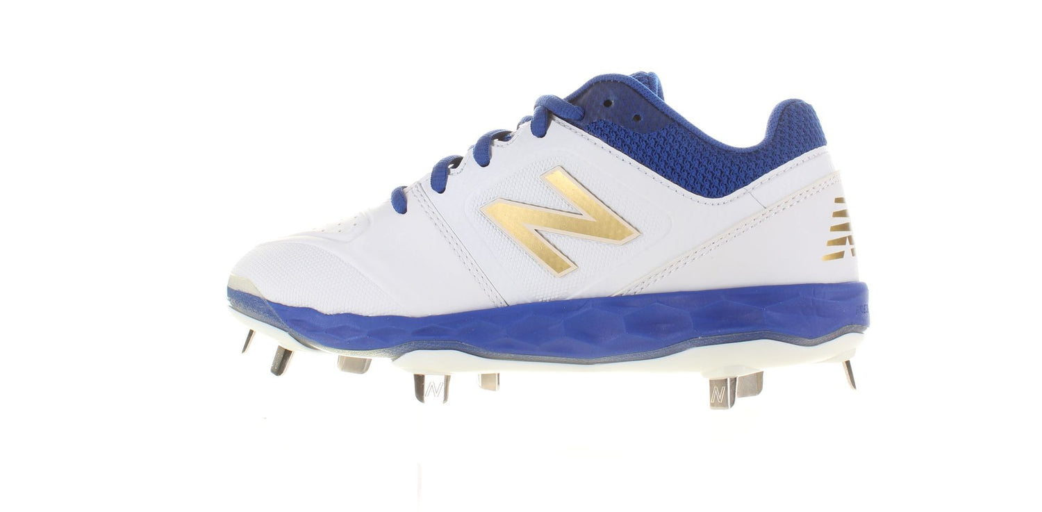 New Balance Womens Softball Sz 6