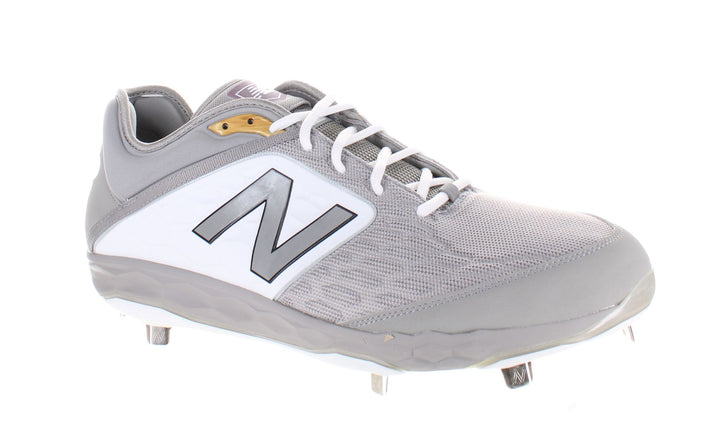 New Balance Mens Cleats Sz 16