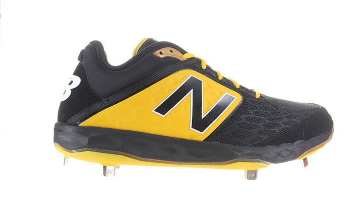 New Balance Mens Cleats Sz 16