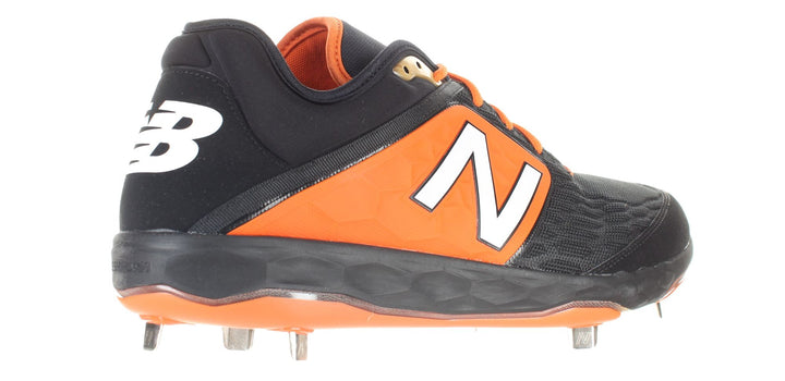 New Balance Mens Cleats Sz 17