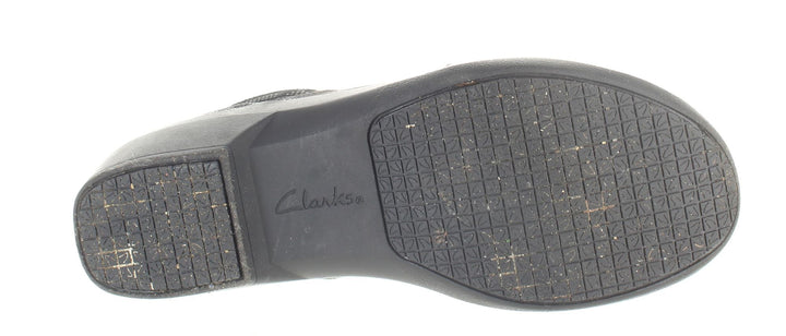 Clarks Womens Casual Sz 8