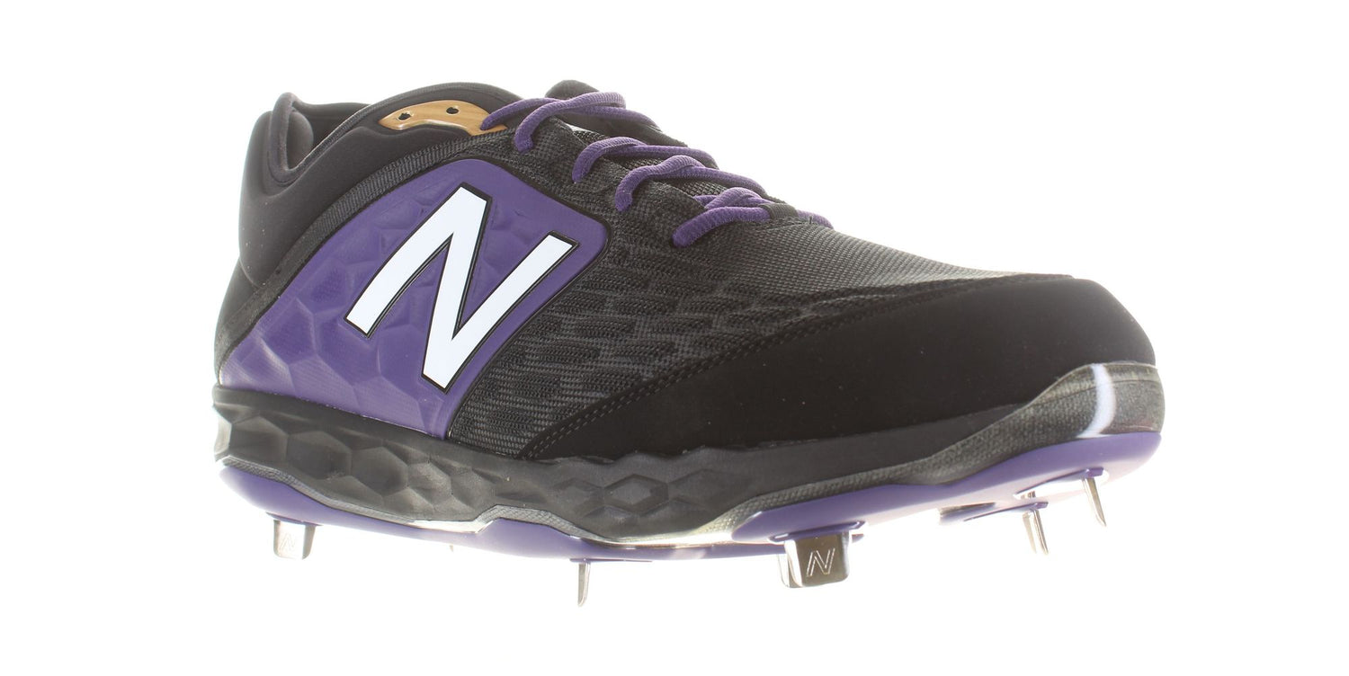 New Balance Mens Cleats Sz 17