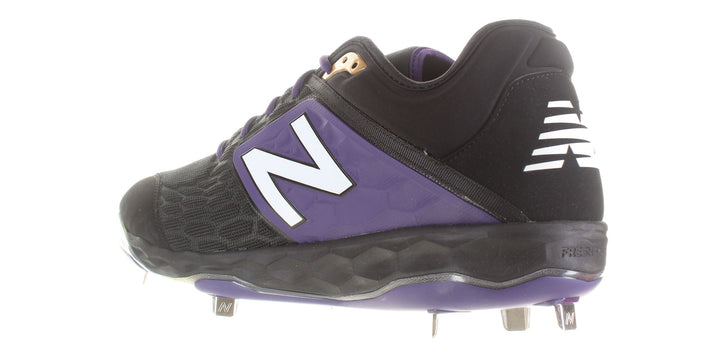 New Balance Mens Cleats Sz 17