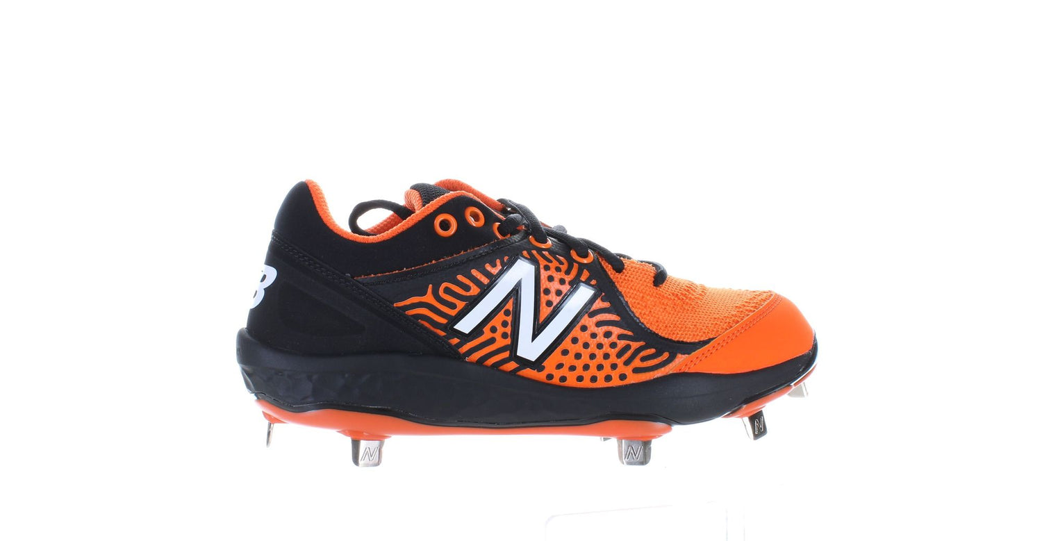 New Balance Mens Cleats Sz 5