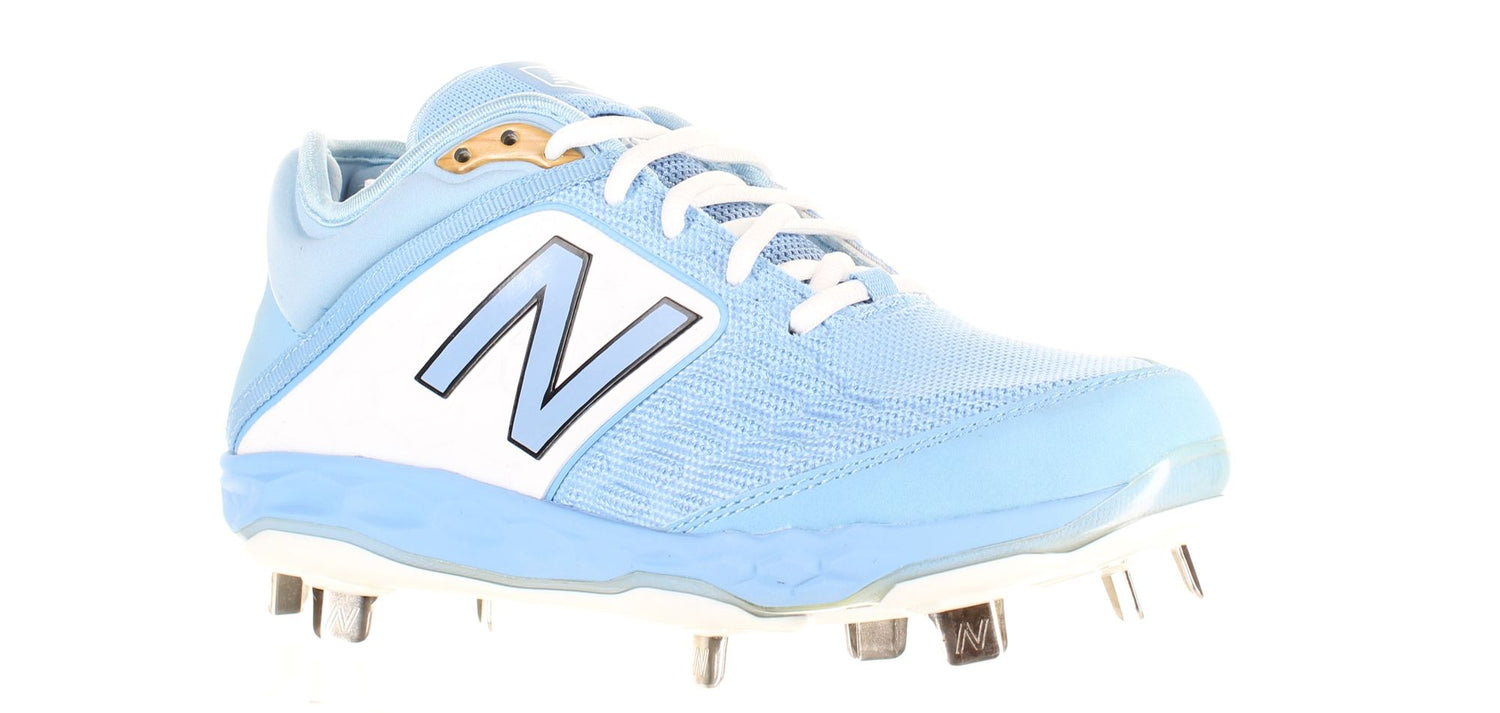 New Balance Mens Cleats Sz 5