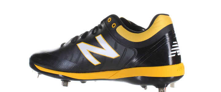 New Balance Mens Cleats Sz 15