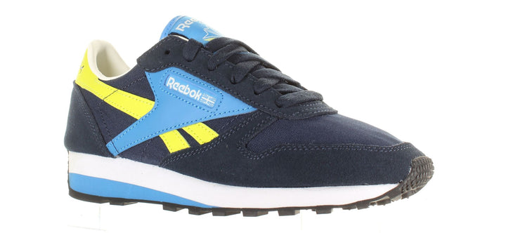 Reebok Boys Running Sz 4